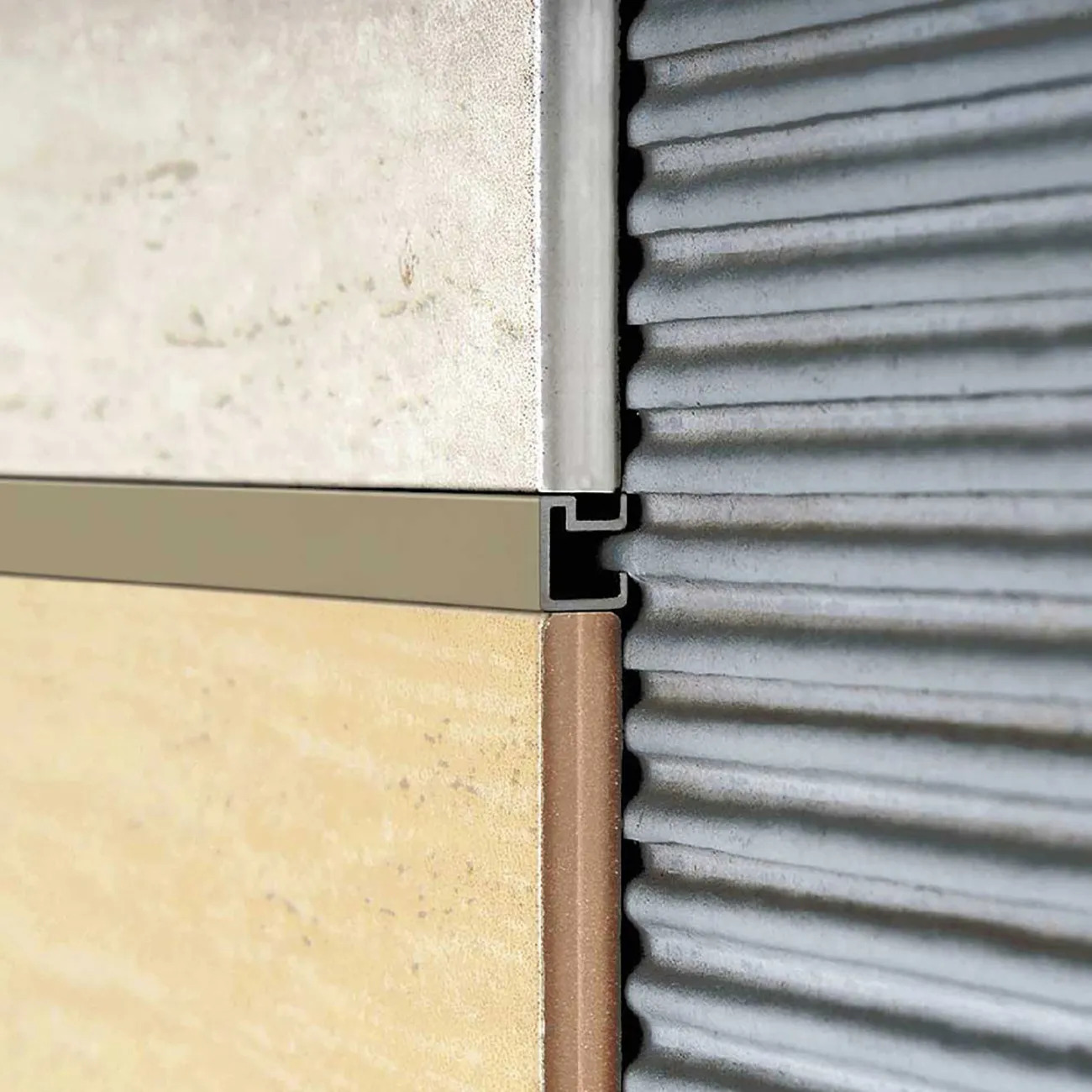 ATRIM - ALUMINIO - LISTELLO CUAD. OLIVO 9X9MM (2.45) - Imagen 2