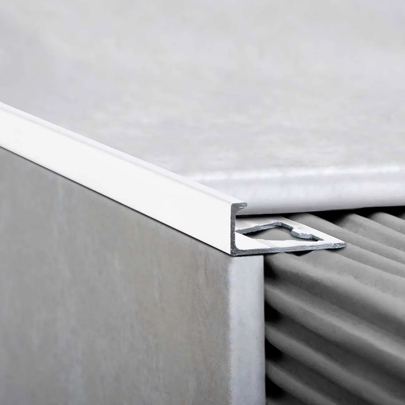 ATRIM - VARILLA EN L ALUMINIO BLANCO 12MM (2.50) - Imagen 2