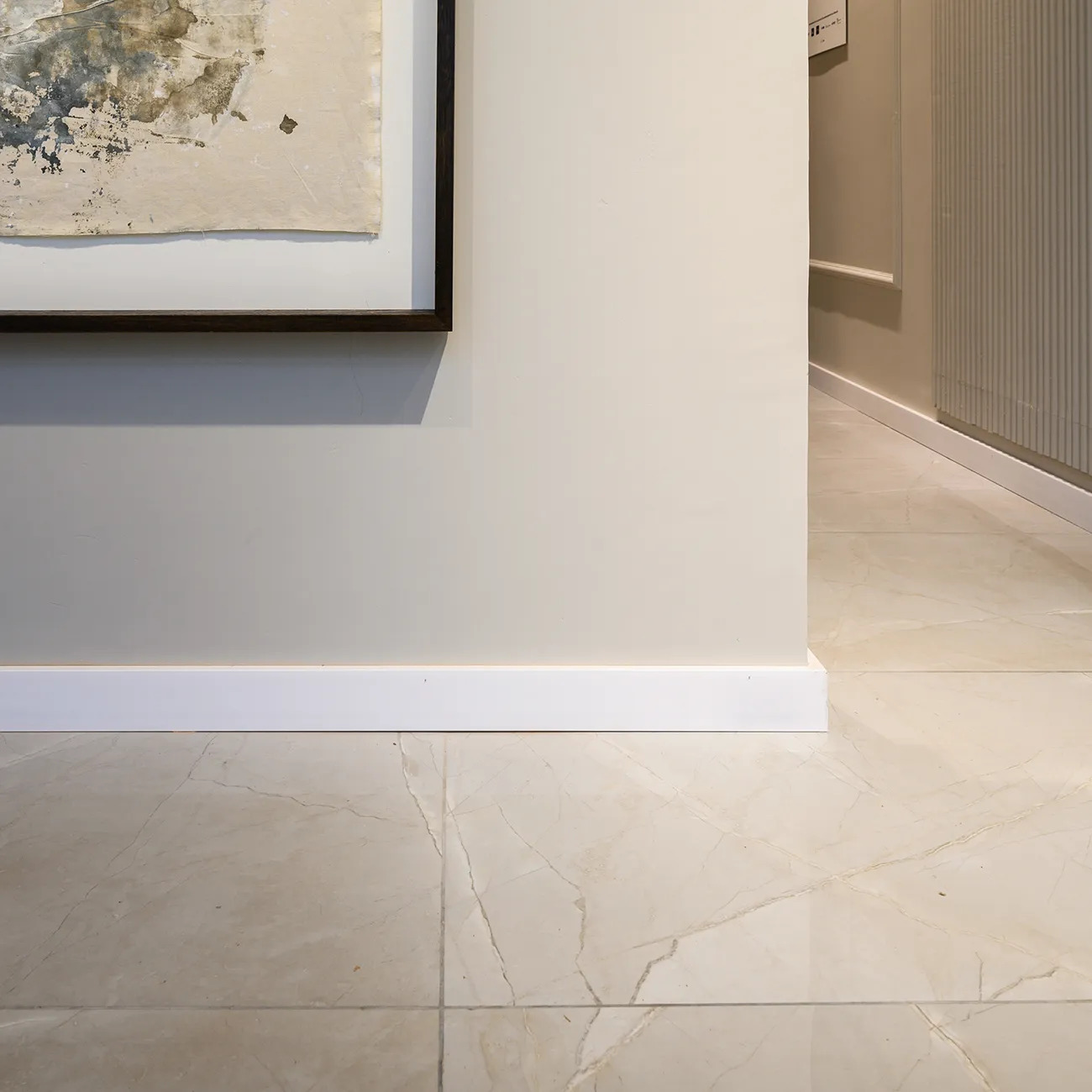 ATRIM - EPSILON ZOCALO PLAIN 100MMX10MM BLANCO MAT (2.44) - Imagen 2